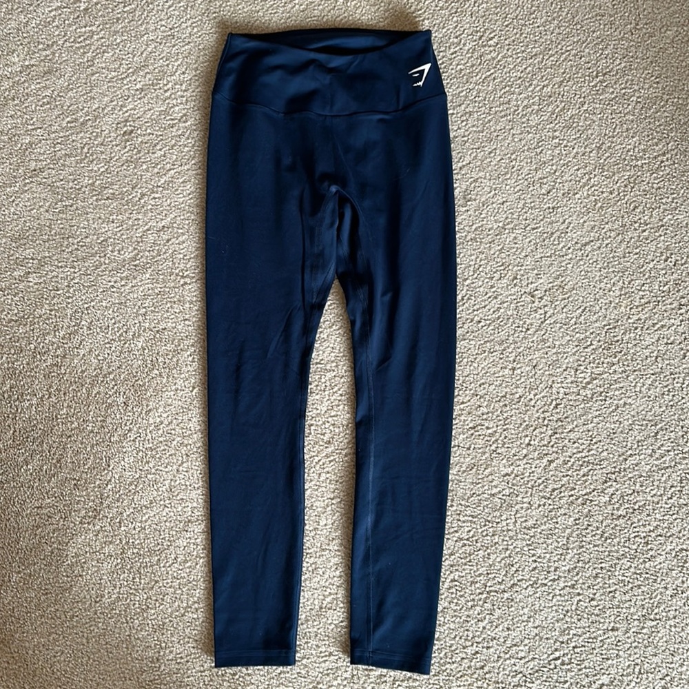 Women’s Gymshark Leggings - Size M